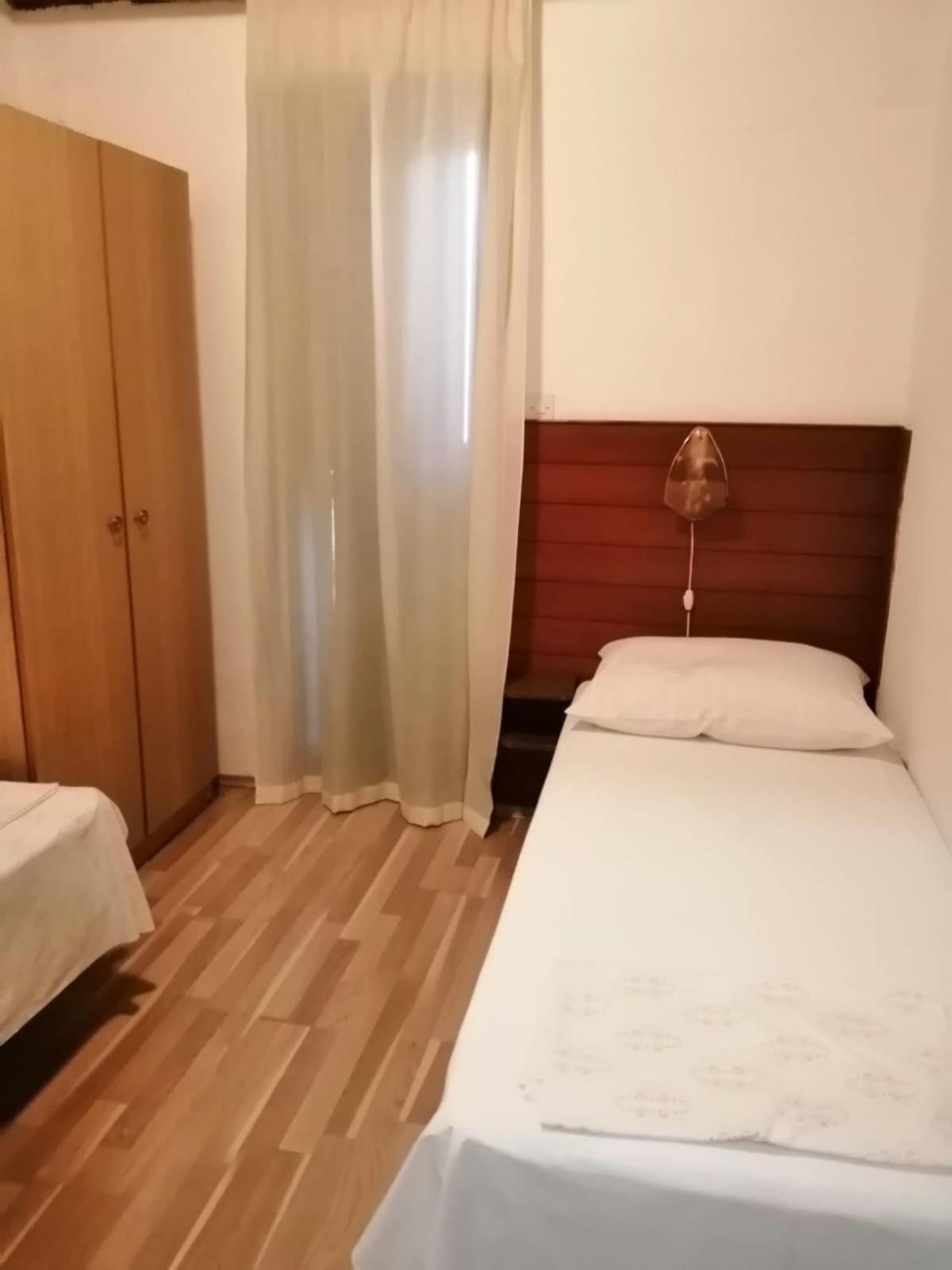 Apartmani Vuksanovic Pag Town Pokój zdjęcie