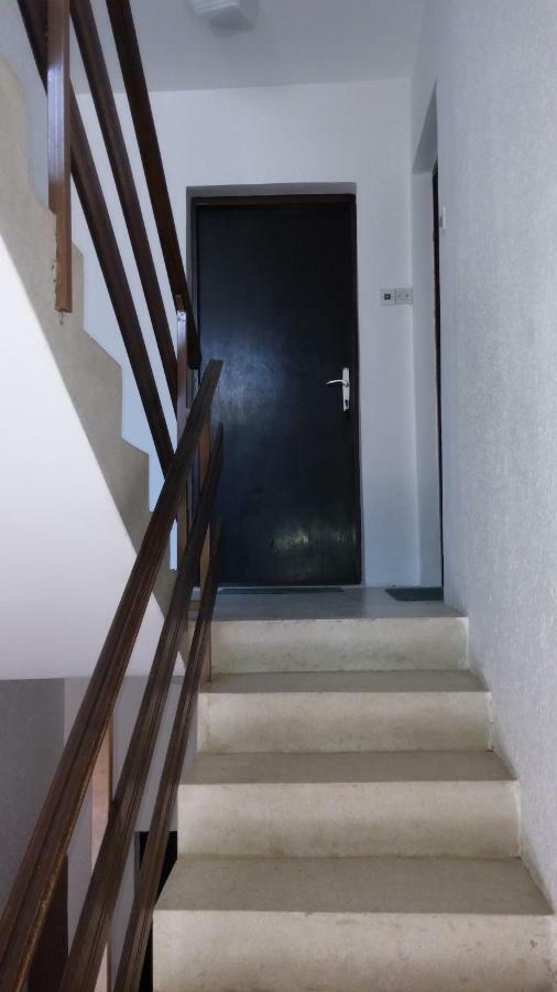 Apartmani Vuksanovic Pag Town Zewnętrze zdjęcie